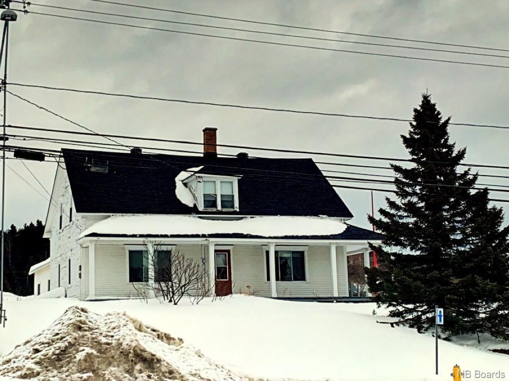 1043 Rue Principale  