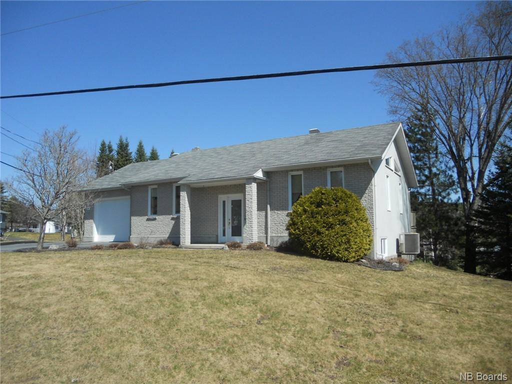 7 Belanger St  