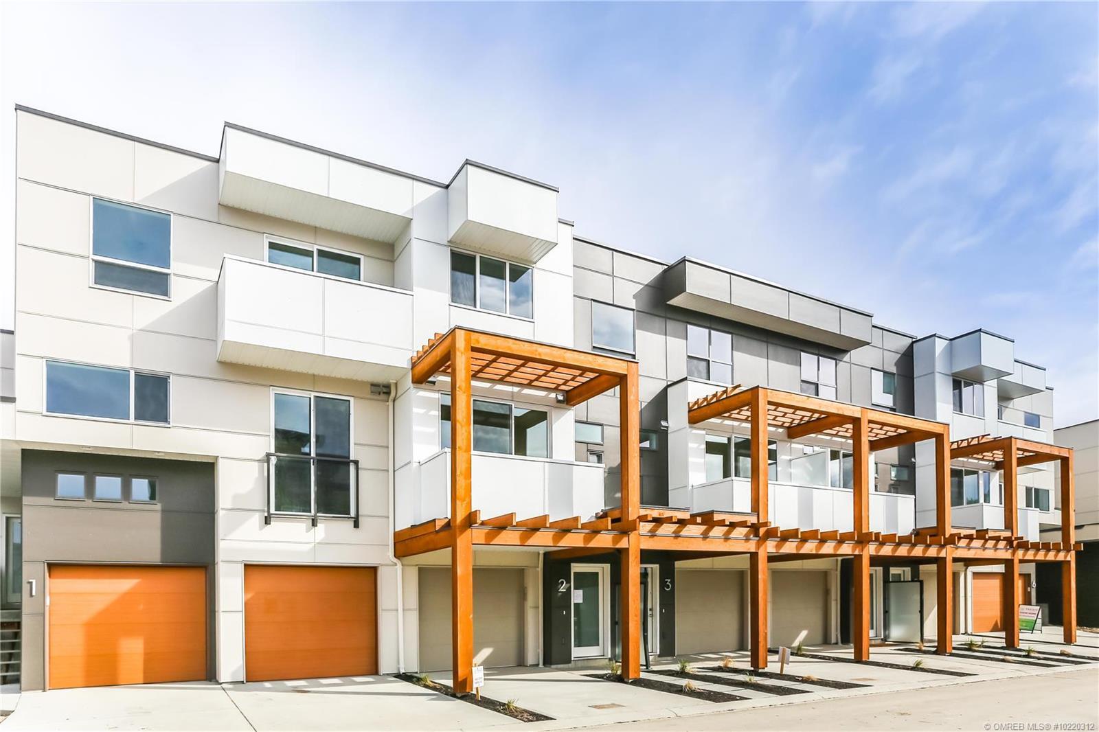 18-720 Valley Road, Kelowna, BC, V1V 2E6