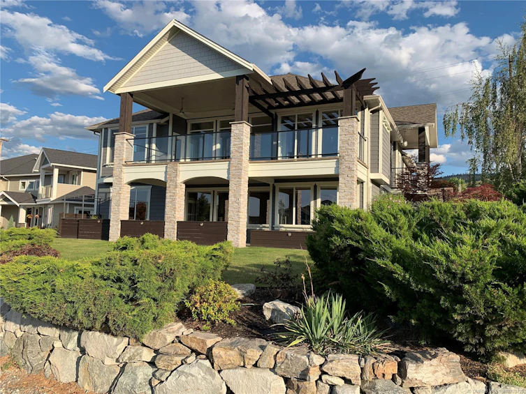 1121 Steele Road, Kelowna, BC, V1W 4X1