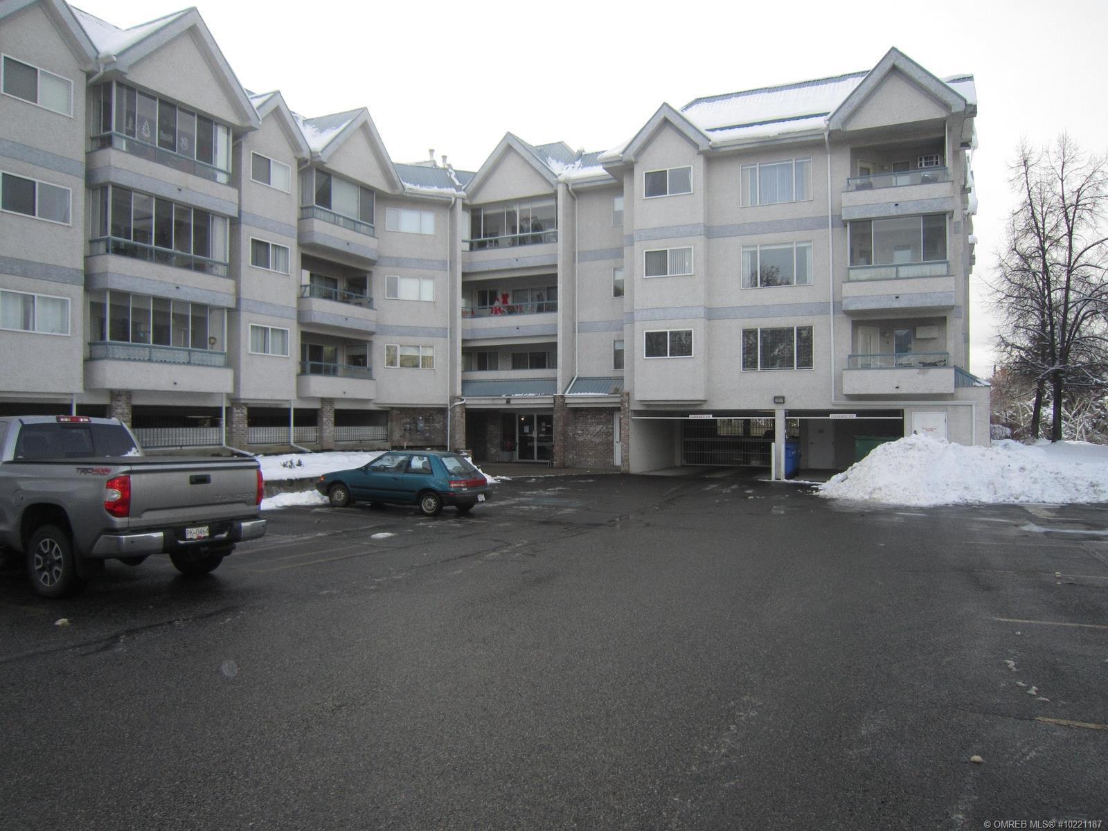 302-180 North Hollywood Road, Kelowna, BC, V1X 6Y9