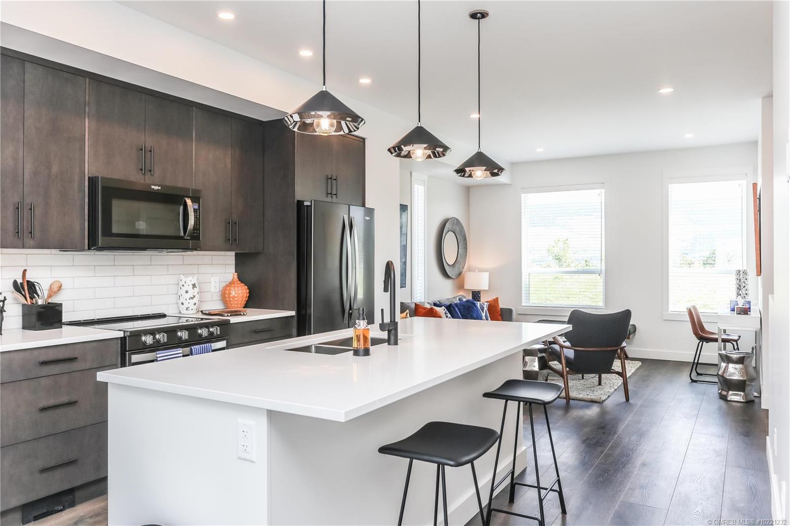 369-610 Academy Way, Kelowna, BC, V1V 0E8