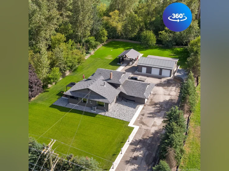 3970 Southwest 10 Avenue, Salmon Arm, BC, V1E 3B5