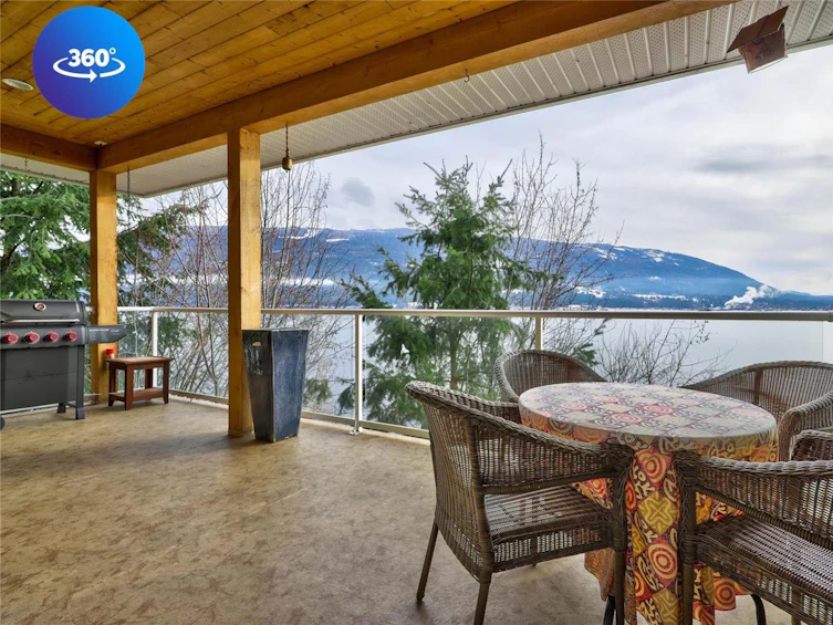 4559 Sunnybrae Canoe Pt Road, Tappen, BC, V0E 2X1