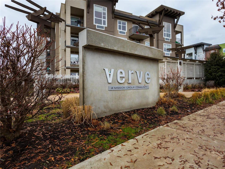 215-539 Yates Road, Kelowna, BC, V1V 2T8