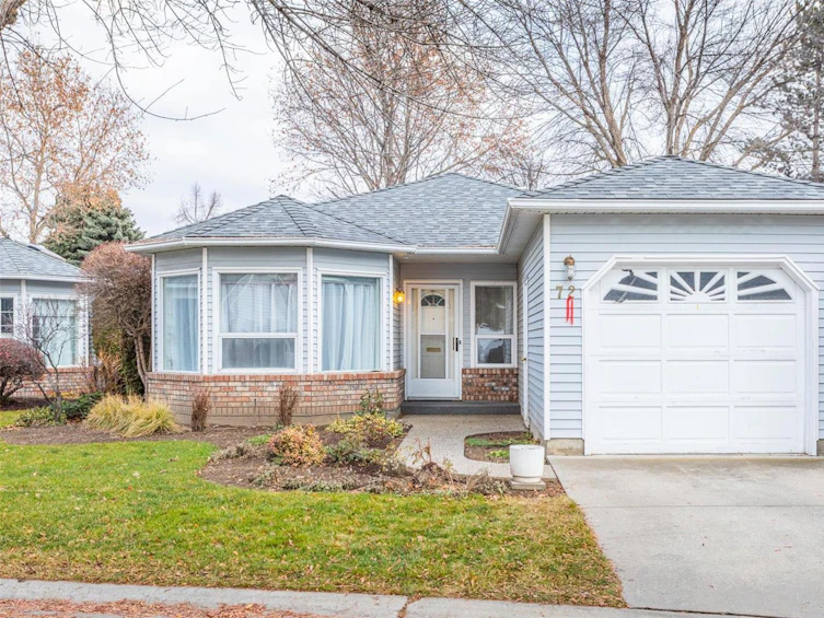 72-1101 Cameron Avenue, Kelowna, BC, V1Y 8W9