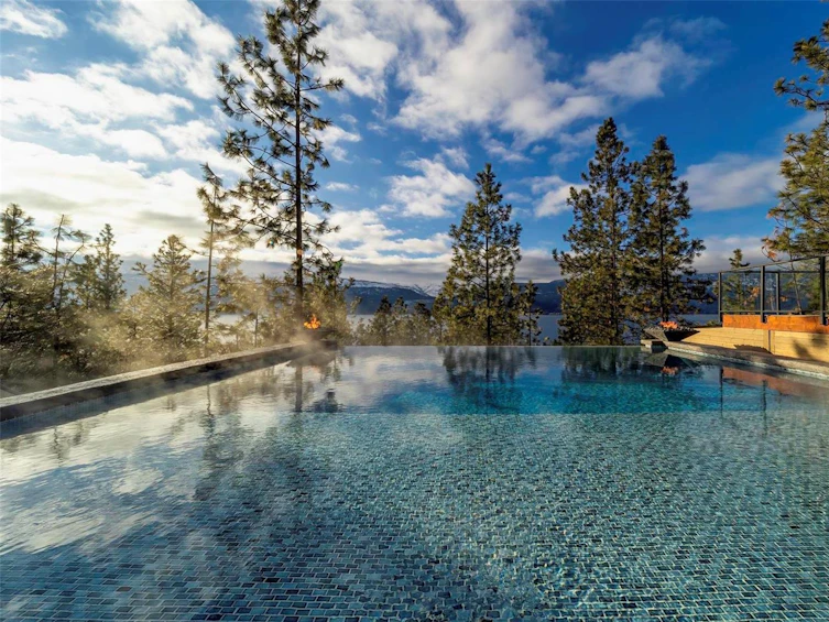 16710 Maki Road, Lake Country, BC, V4V 1C2