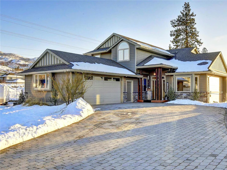 5059 Treadgold Court, Kelowna, BC, V1W 5B4