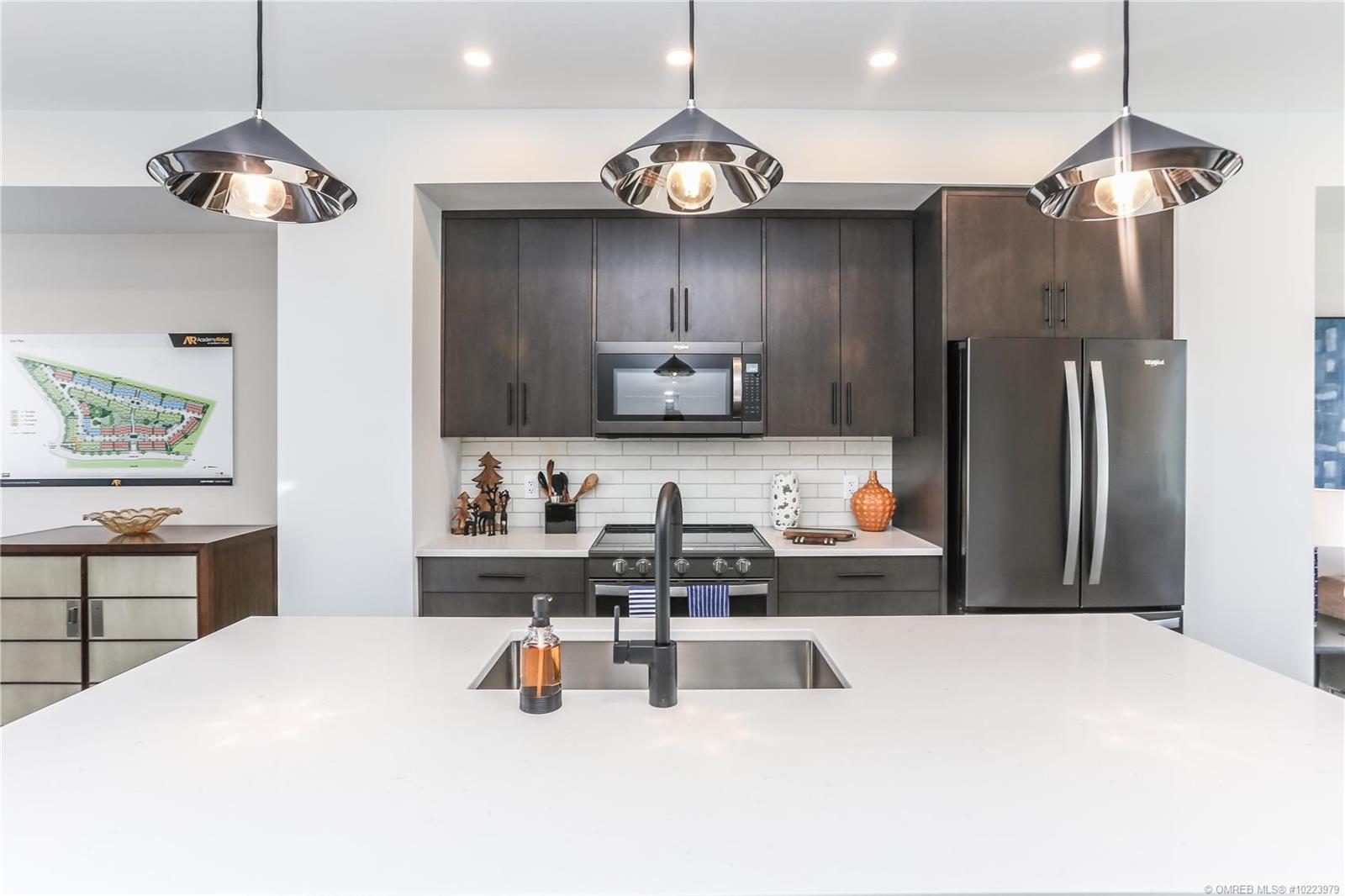 352-610 Academy Way, Kelowna, BC, V1V 0E8