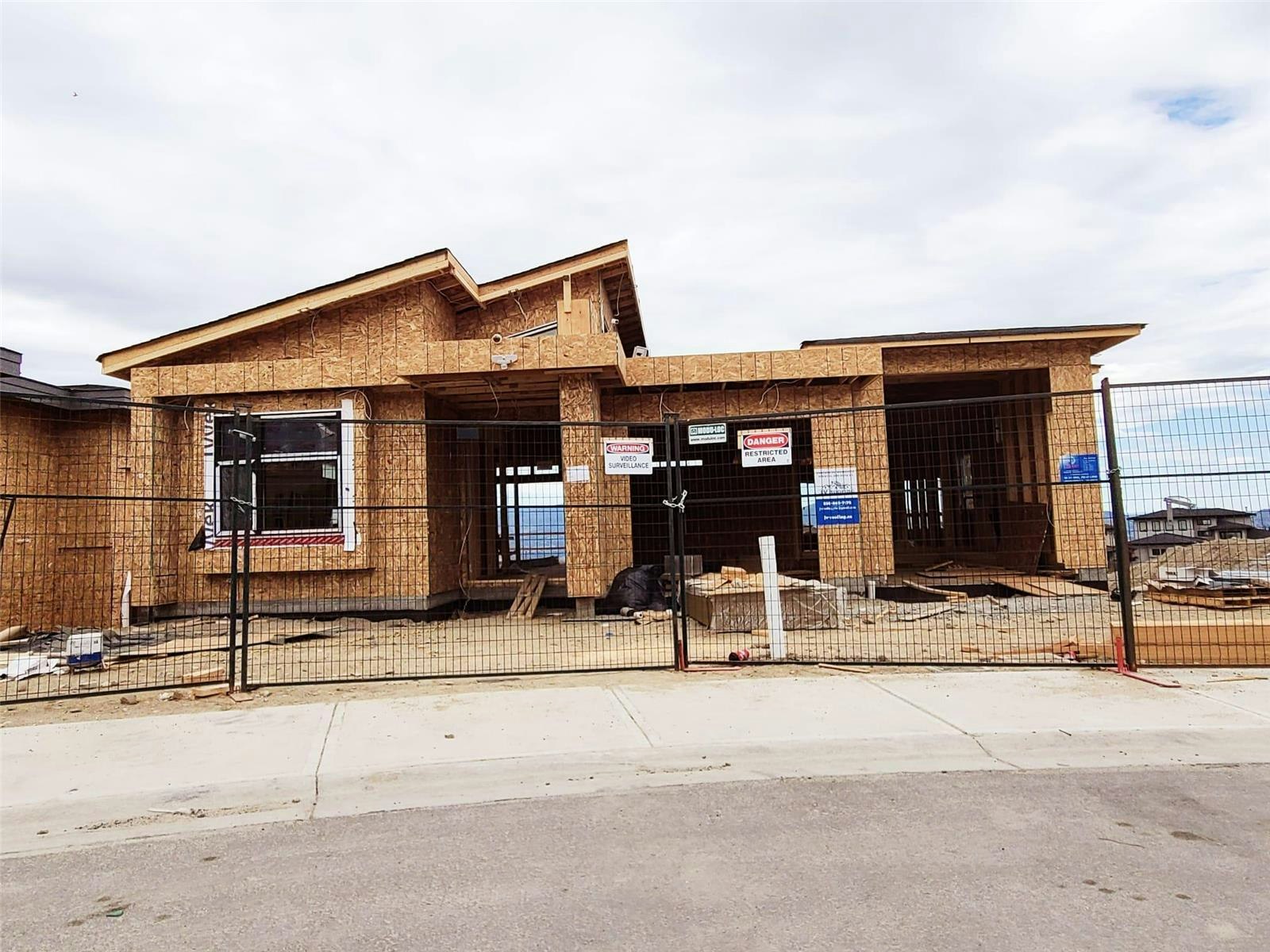 1602 Antler Court, Kelowna, BC, V1W 5N9