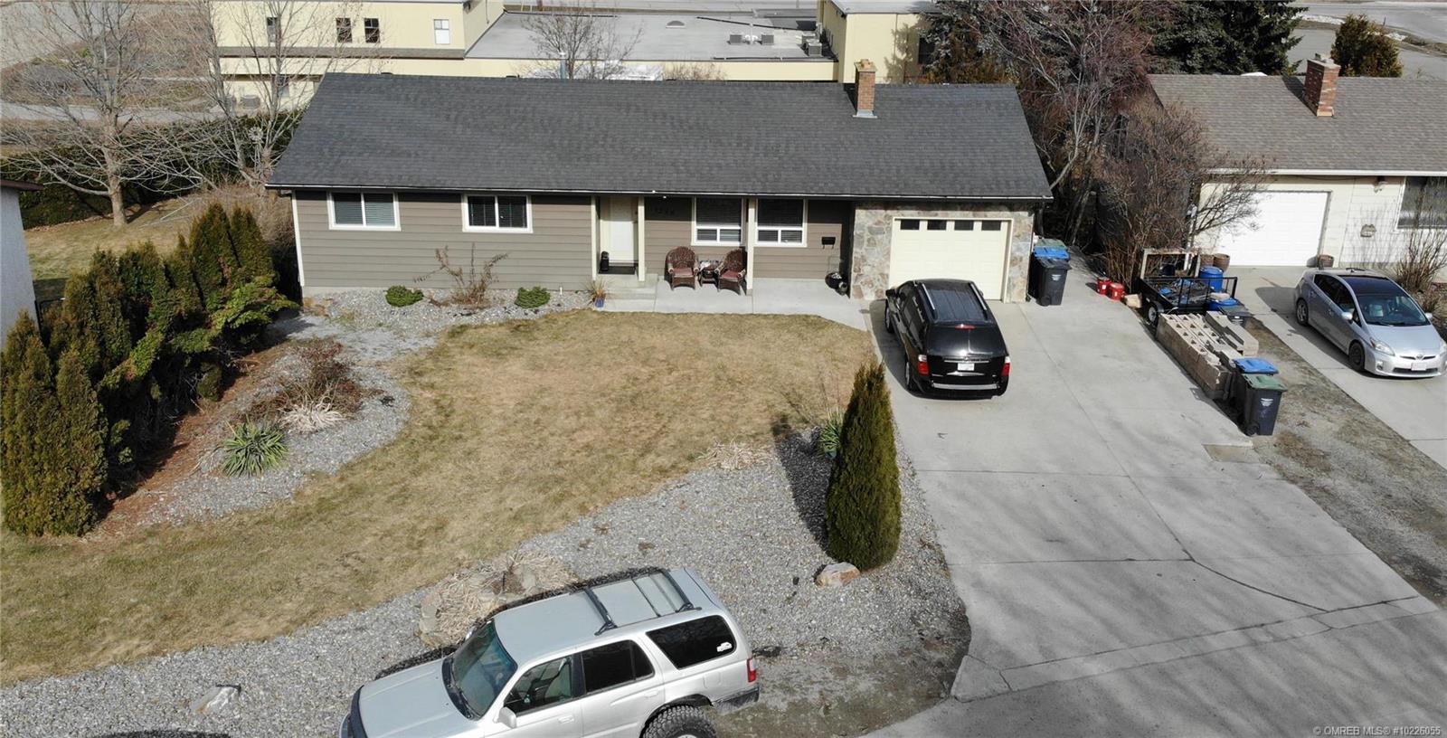 1256 Brentwood Road, West Kelowna, BC, V1Z 3B3