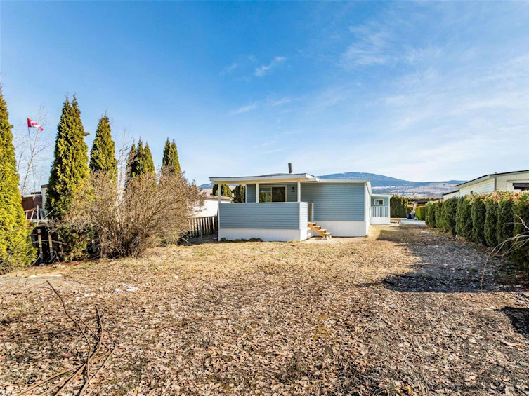 15-720 Commonwealth Road, Kelowna, BC, V4V 1R6
