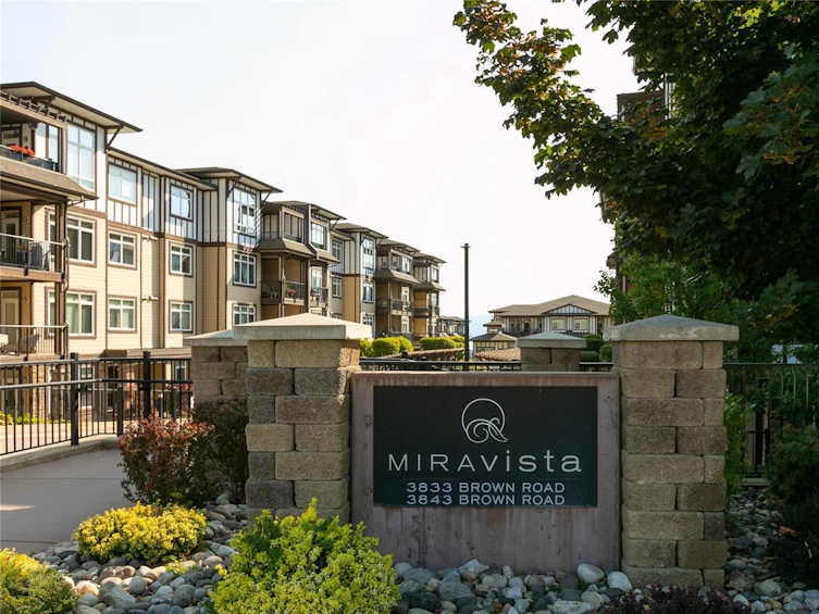 2310-3843 Brown Road, West Kelowna, BC, V4T 2J3
