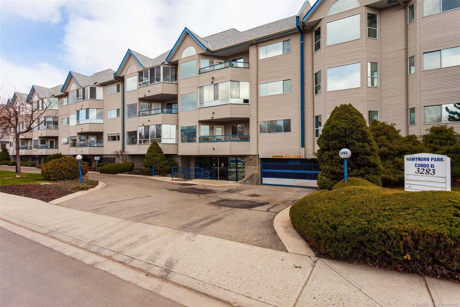 208-3283 Casorso Road, Kelowna, BC, V1W 3L6