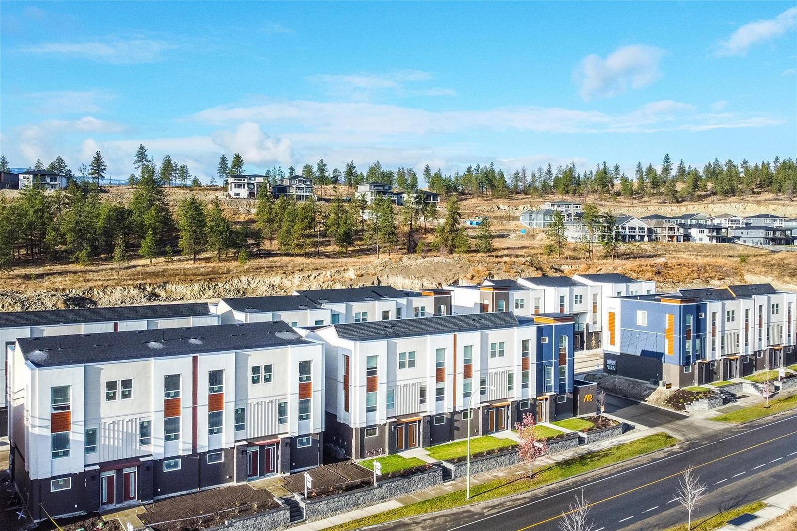 339-610 Academy Way, Kelowna, BC, V1V 0E8