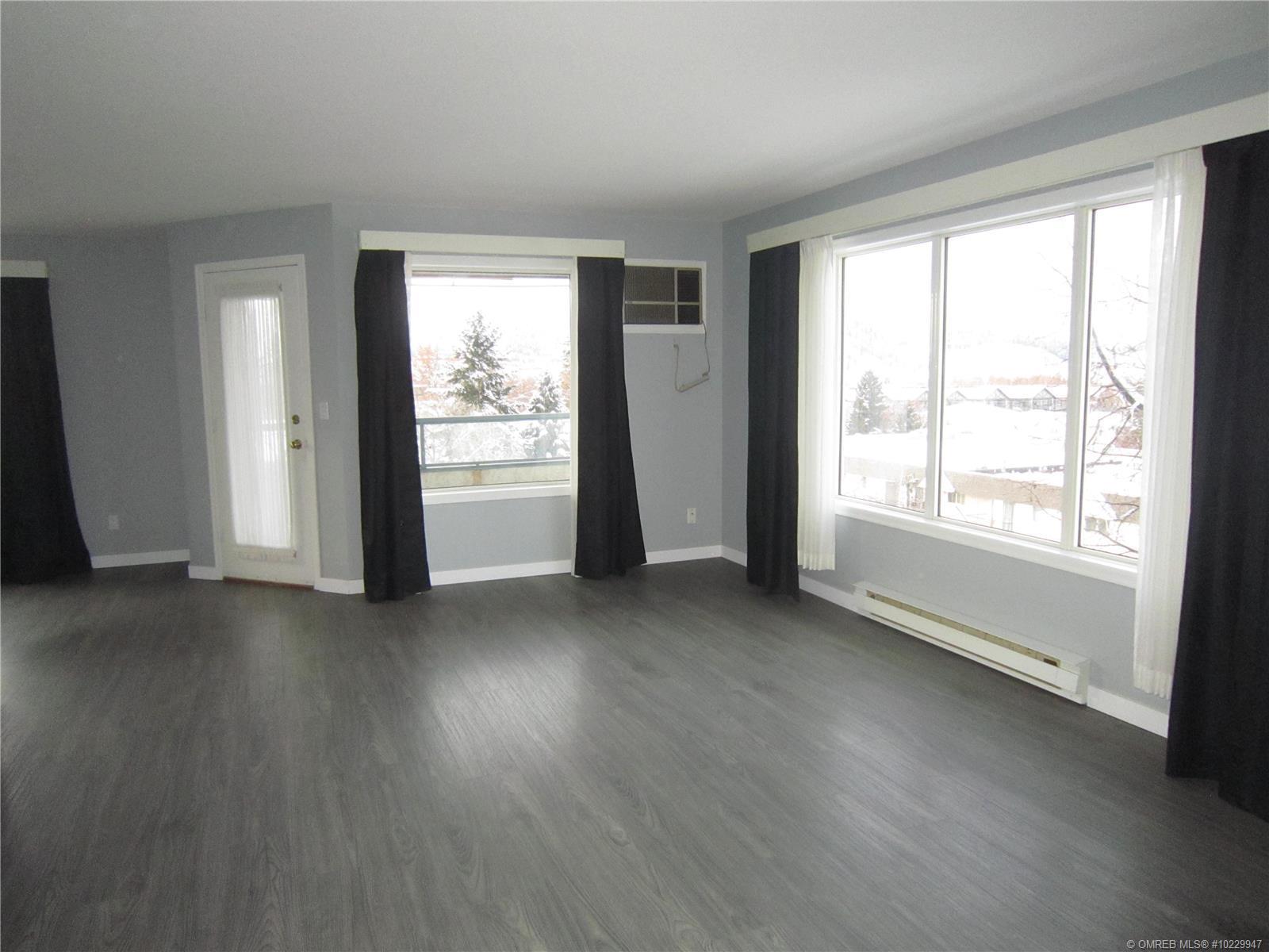 302-180 North Hollywood Road, Kelowna, BC, V1X 6Y9
