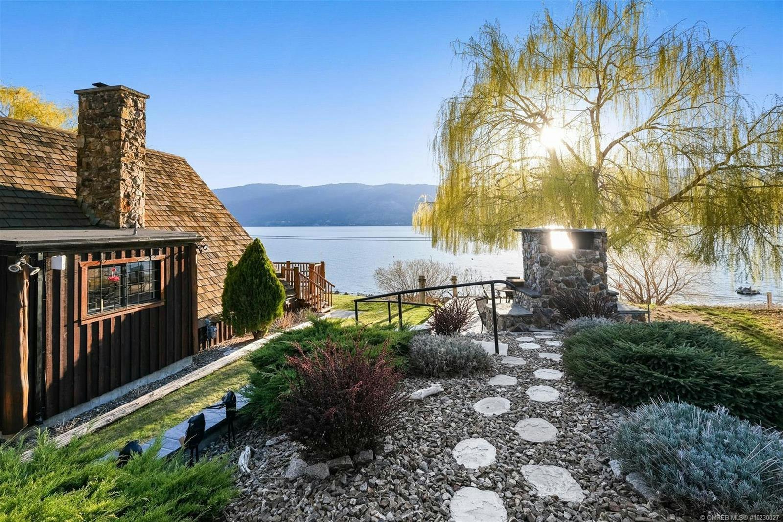12575 Pixton Road, Lake Country, BC, V4V 1A1