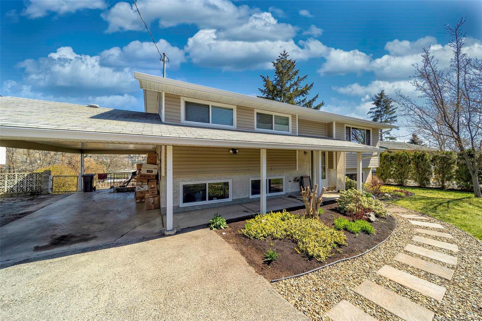 10045 Kel Vern Crescent, Lake Country, BC, V4V 1L3