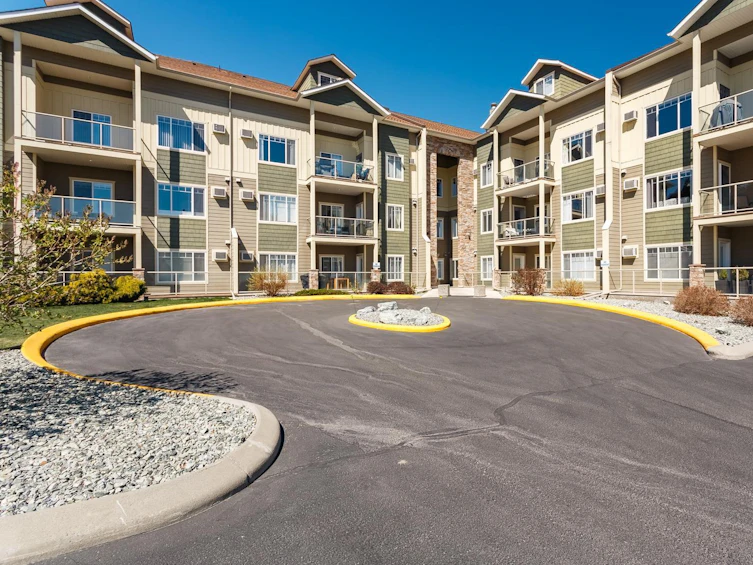 306-2120 Shannon Ridge Drive, West Kelowna, BC, V4T 2Z3