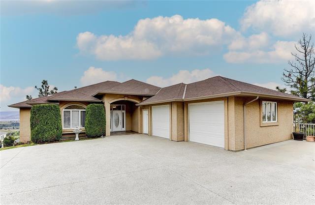 715 Lone Pine Drive, Kelowna, BC, V1P 1A1