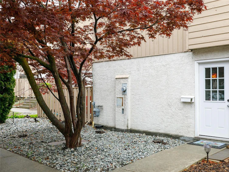 1-1481 Inkar Road, Kelowna, BC, V1Y 8J1