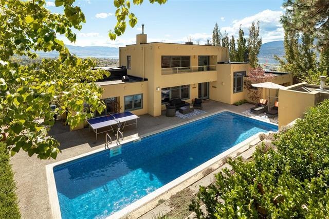 837 Mount Royal Drive, Kelowna, BC, V1Y 3M3