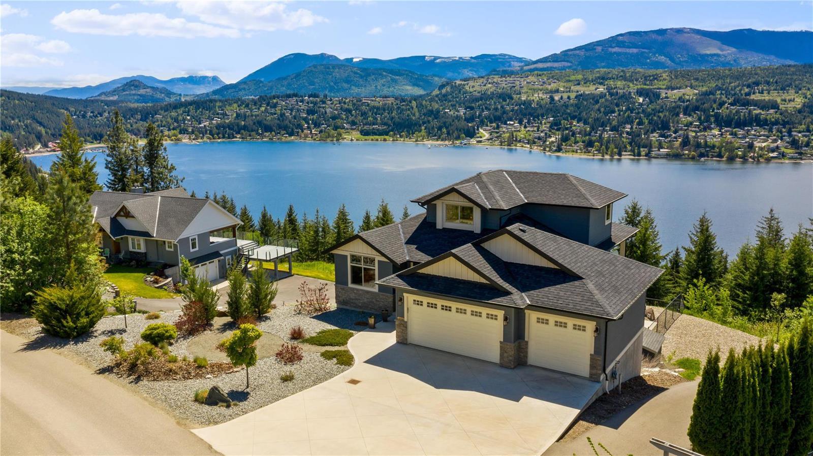 3250 Berke Road, Blind Bay, BC, V0E 1H1
