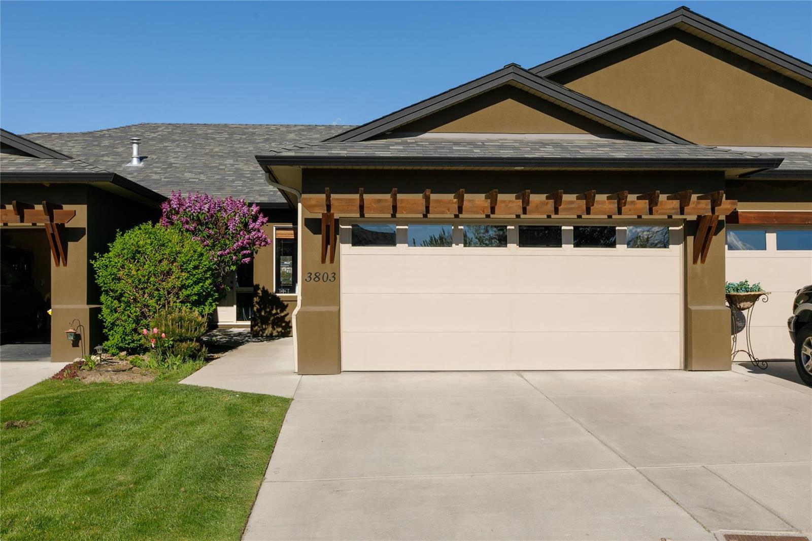 3803 Sonoma Pines Drive, Westbank, BC, V4T 2Z5