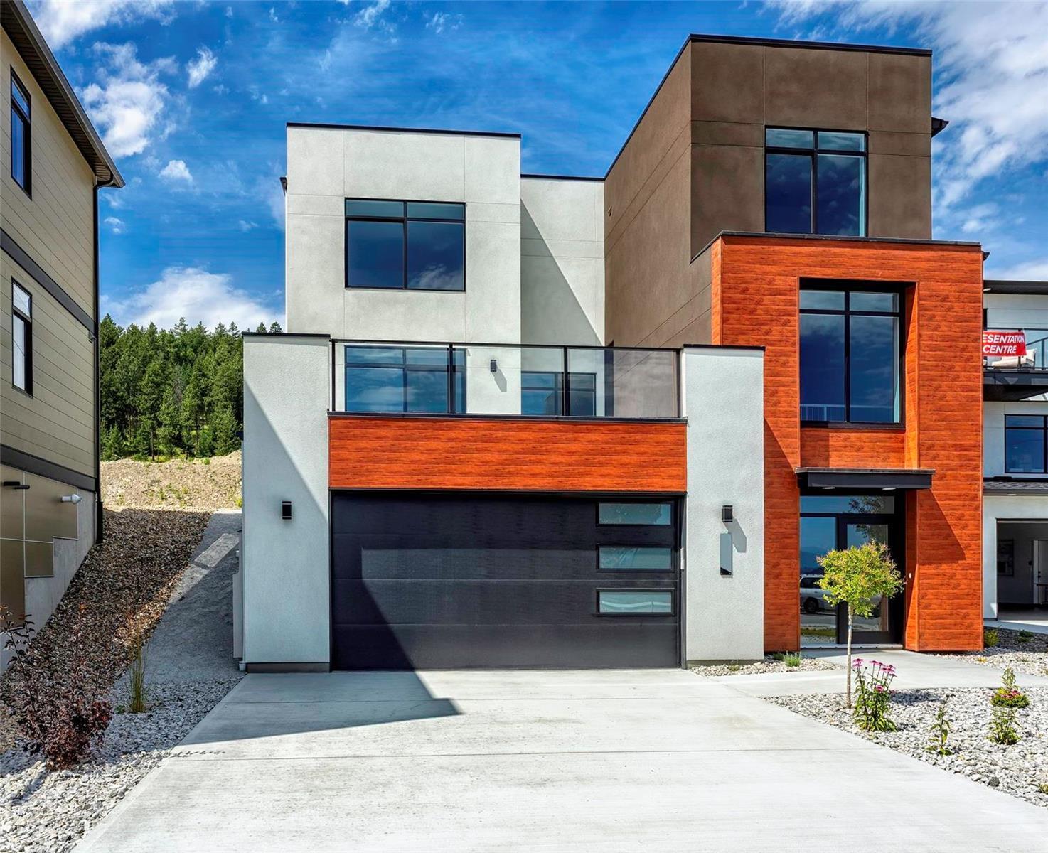 3710 Astoria Drive, West Kelowna, BC, V4T 3M4
