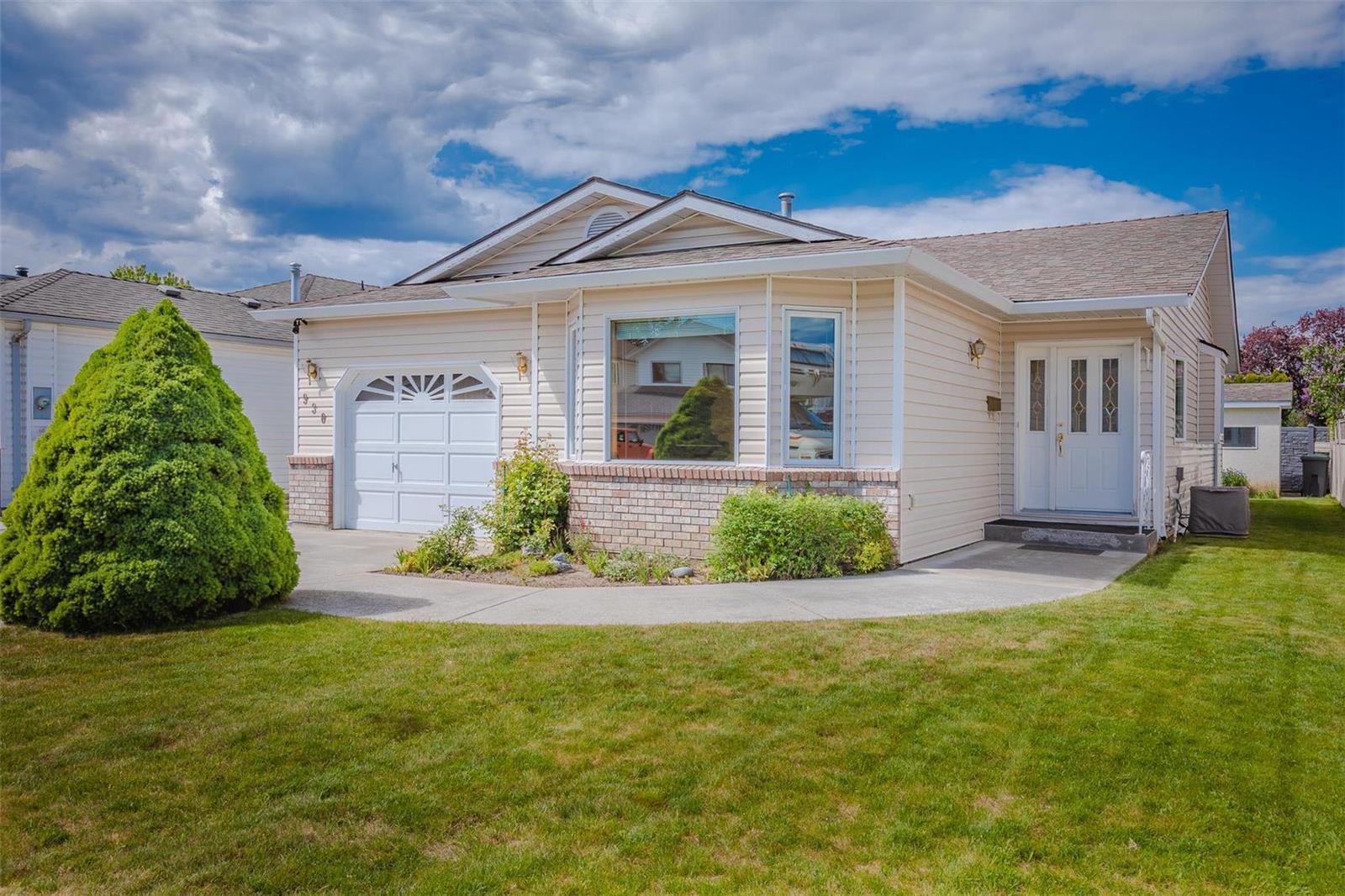 930 Wintergreen Drive, Kelowna, BC, V1W 3V6