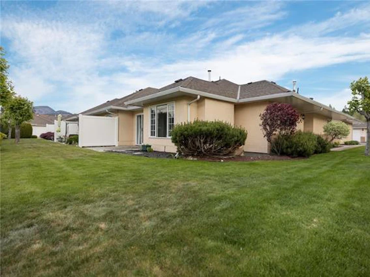 29-1886 Parkview Crescent, Kelowna, BC, V1X 7G6