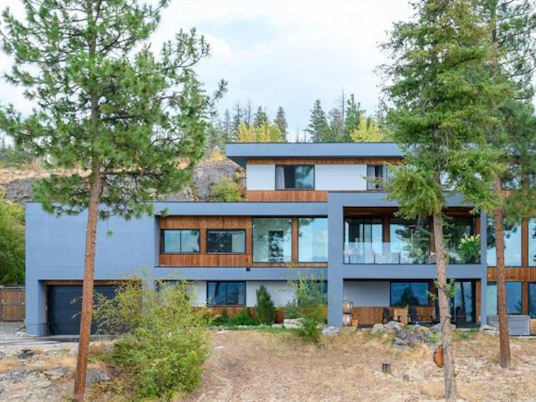 4581 Hayes Road, Kelowna, BC, V1W 5A7