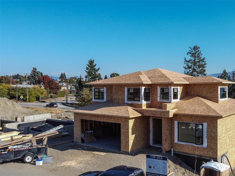 1036 Oak Barrel Place, West Kelowna, BC, V1Z 2G9