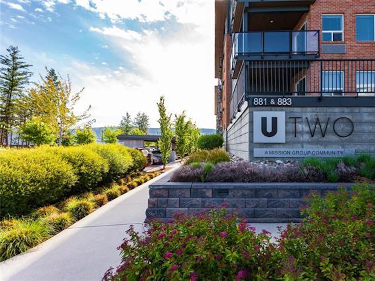 PH7-883 Academy Way, Kelowna, BC, V1V 0A3