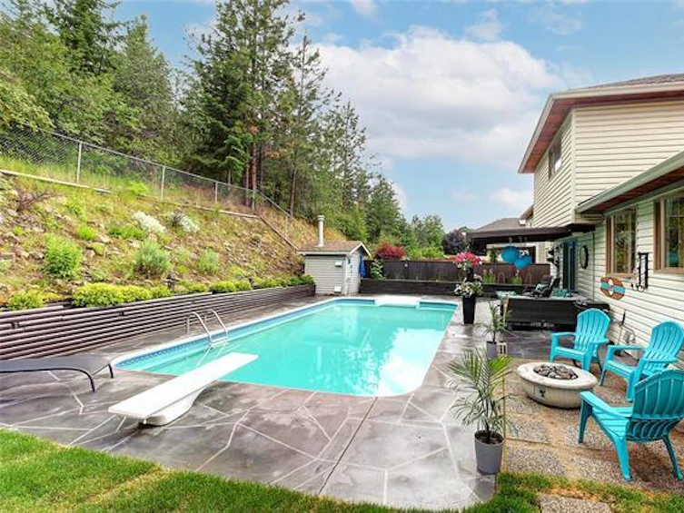 2211 Shannon Ridge Drive, West Kelowna, BC, V4T 1S9