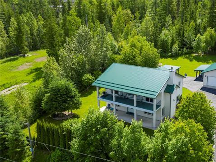 5012 Sunset Drive, Eagle Bay, BC, V0E 1T0