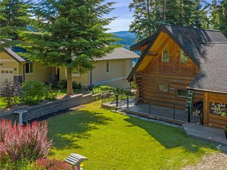 2403 Mount Tuam Crescent, Blind Bay, BC, V0E 2W2