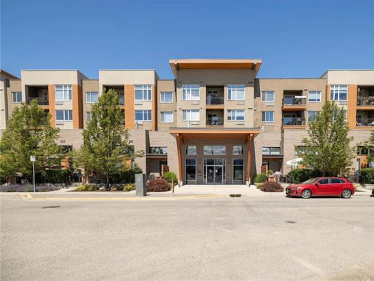 202-1550 Dickson Avenue, Kelowna, BC, V1Y 9Y8