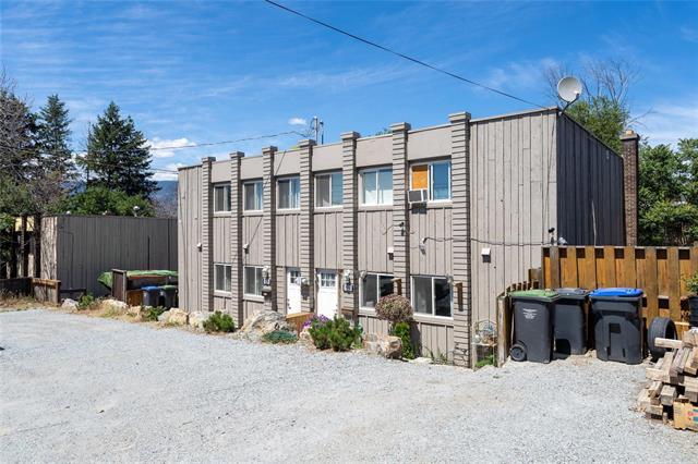 1386-1386-1390 Bernard Avenue, Kelowna, BC, V1Y 6R6