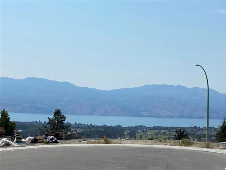 2160 Ensign Quay, West Kelowna, BC, V4T 2A4