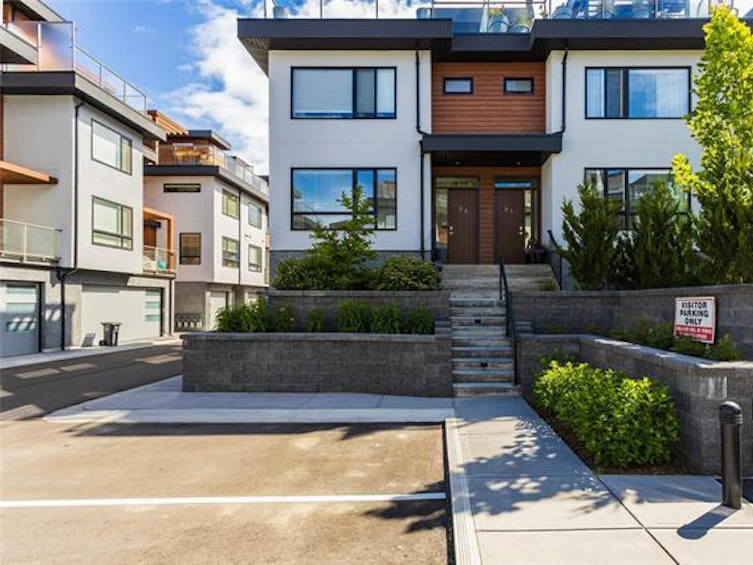 31-3510 Landie Road, Kelowna, BC, V1W 3E9