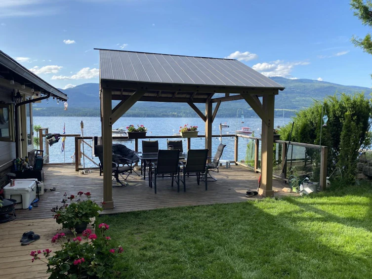 3981 Eagle Bay Road, Eagle Bay, BC, V0E 1T0
