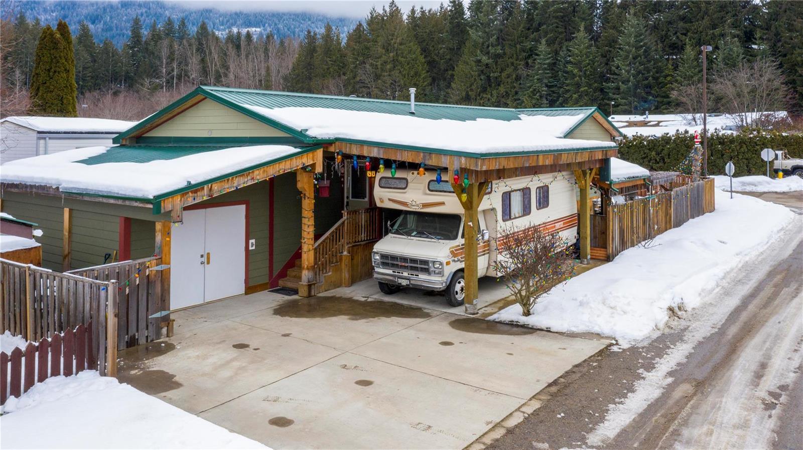 5221 Northeast 69 Avenue, Salmon Arm, BC, V0E 1K0