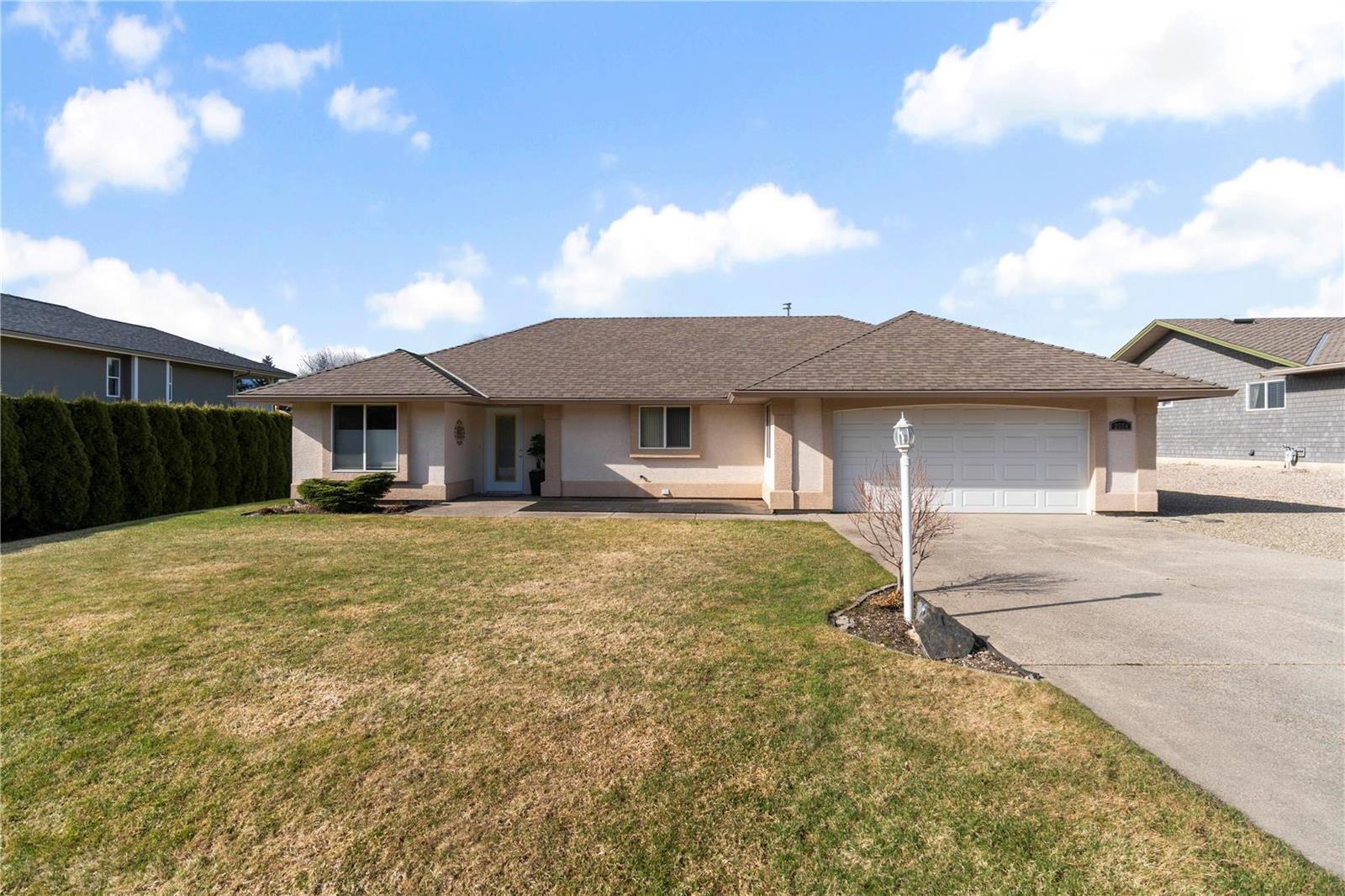2554 Golf View Crescent, Blind Bay, BC, V0E 1H2