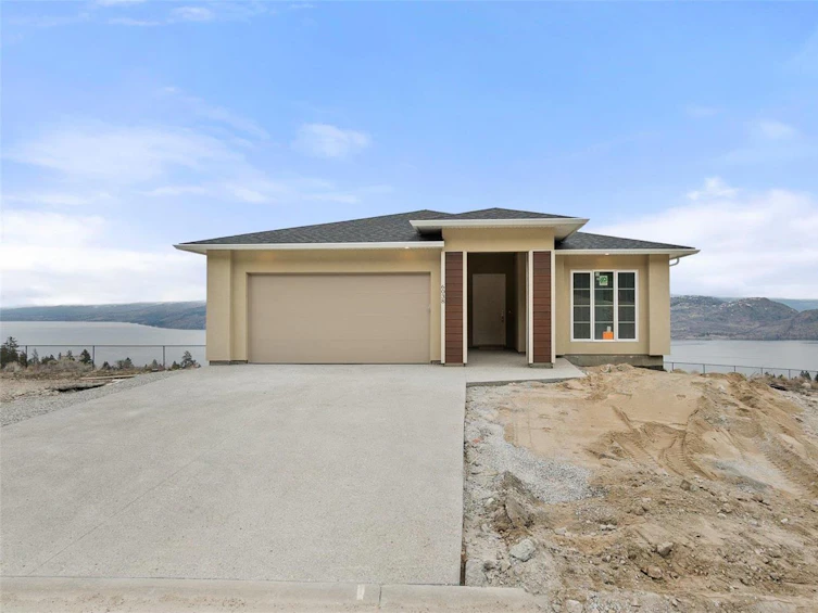 6038 Gerrie Road, Peachland, BC, V0H 1X4