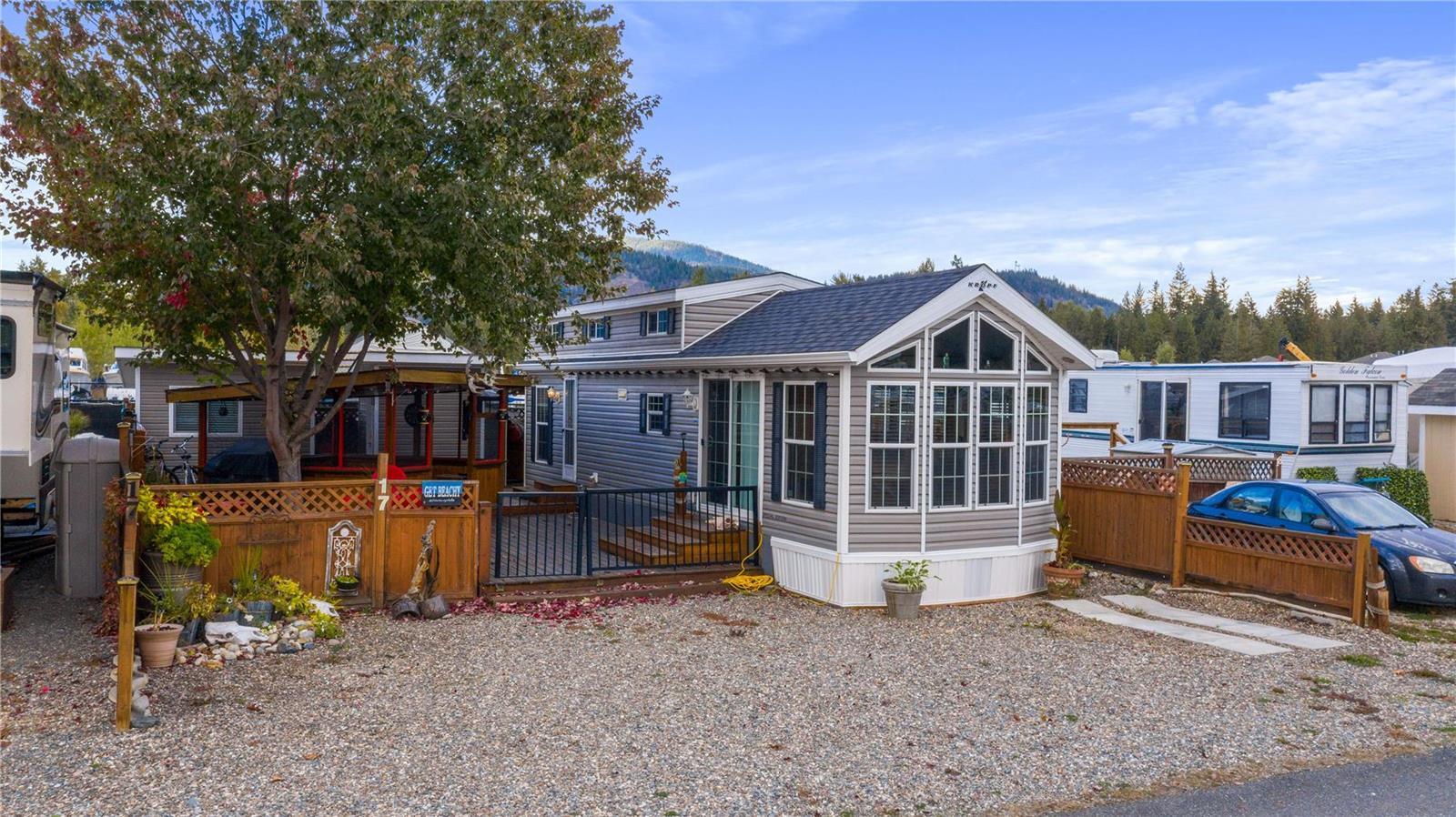 17-3844 Captains Village Way, Scotch Creek, BC, V0E 1M5