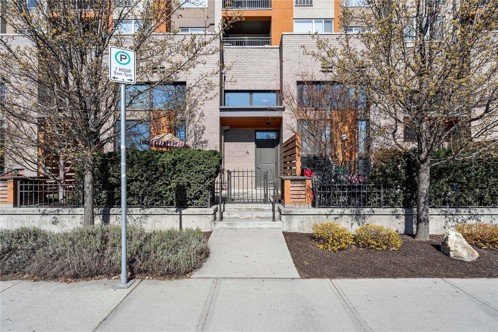 4-1550 Dickson Avenue, Kelowna, BC, V1Y 9Y8