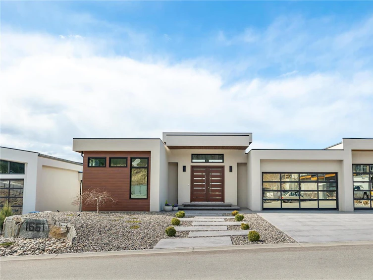 1661 Pinot Noir Drive, West Kelowna, BC, V4T 3B5