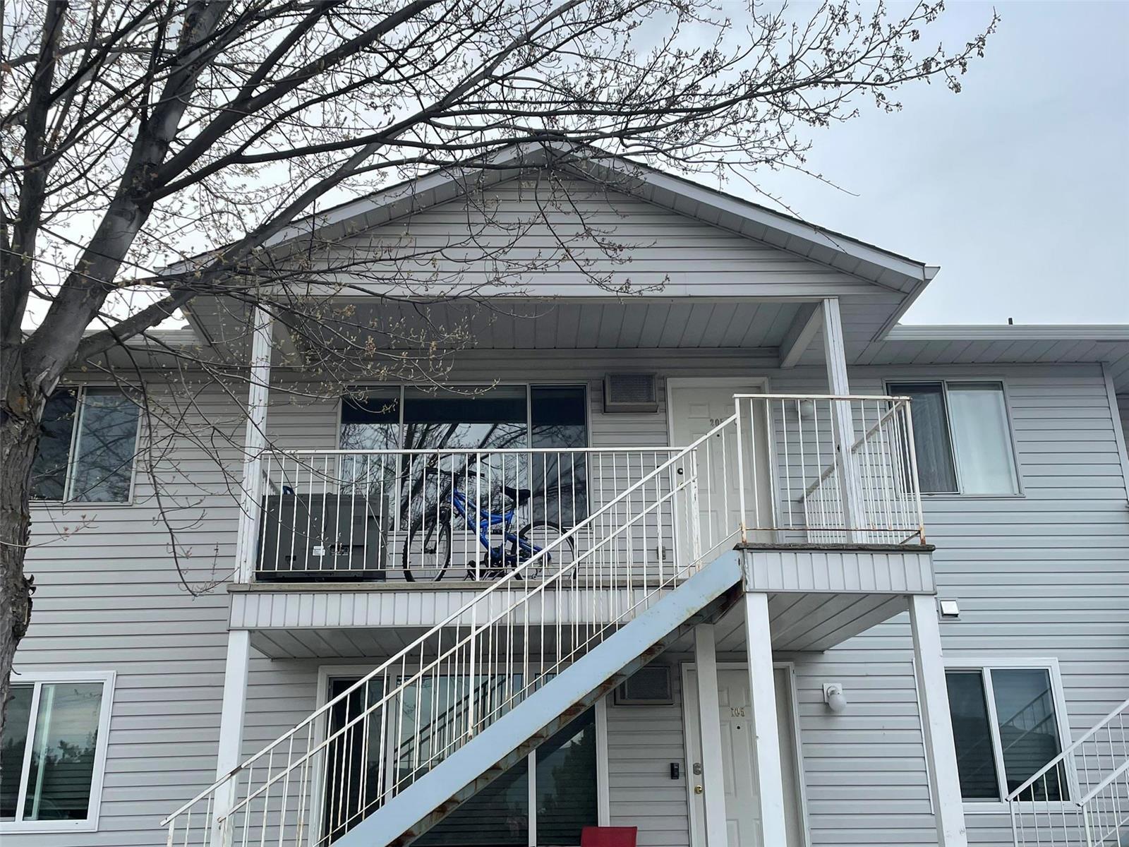 2051041 Middleton Way, Vernon, BC, Townhouse For Sale REW