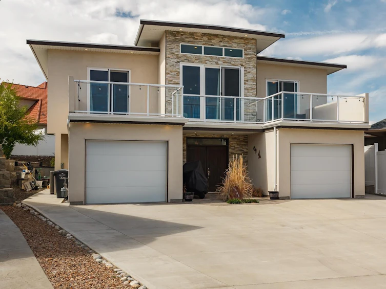 6944 Cabernet Place, Oliver, BC, V0H 1T4